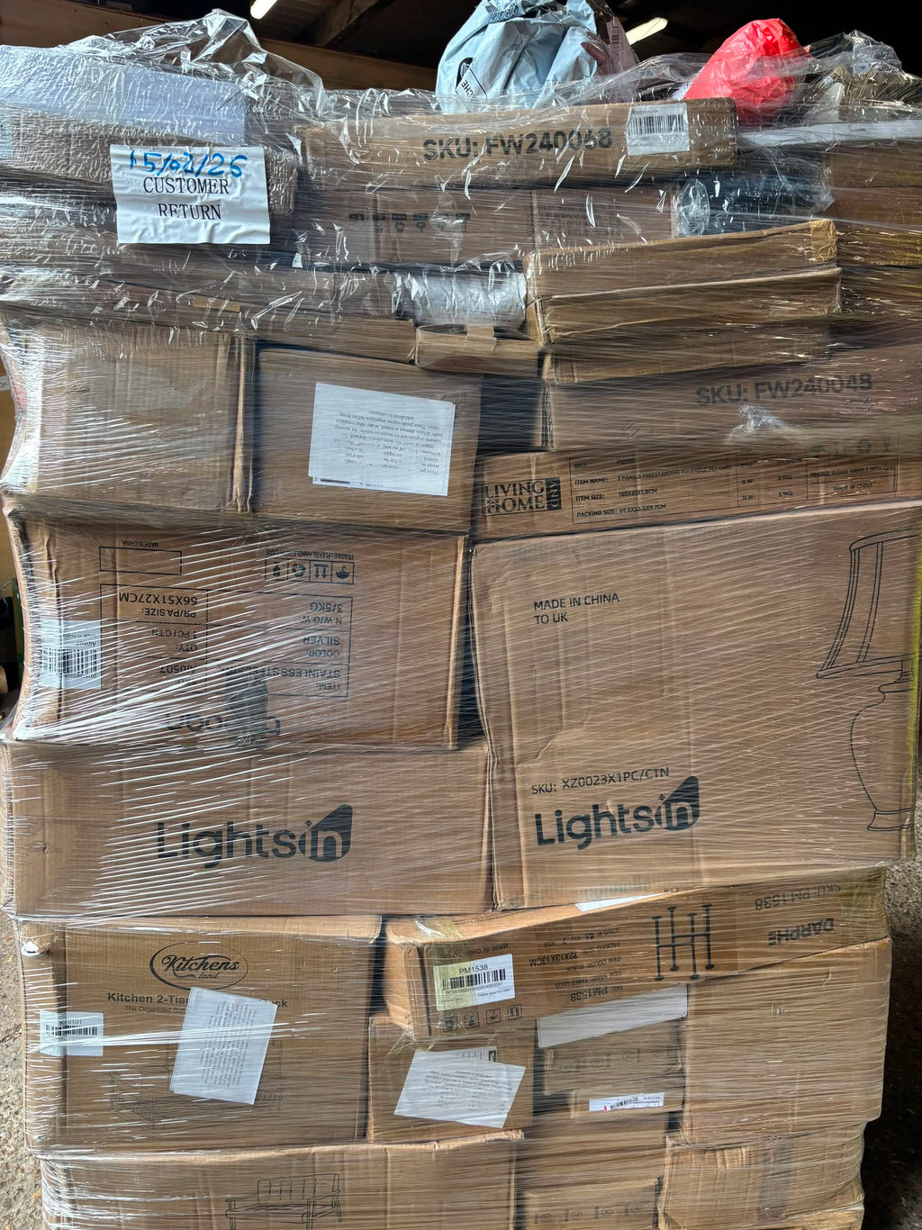Monster 6.5ft living and home pallets