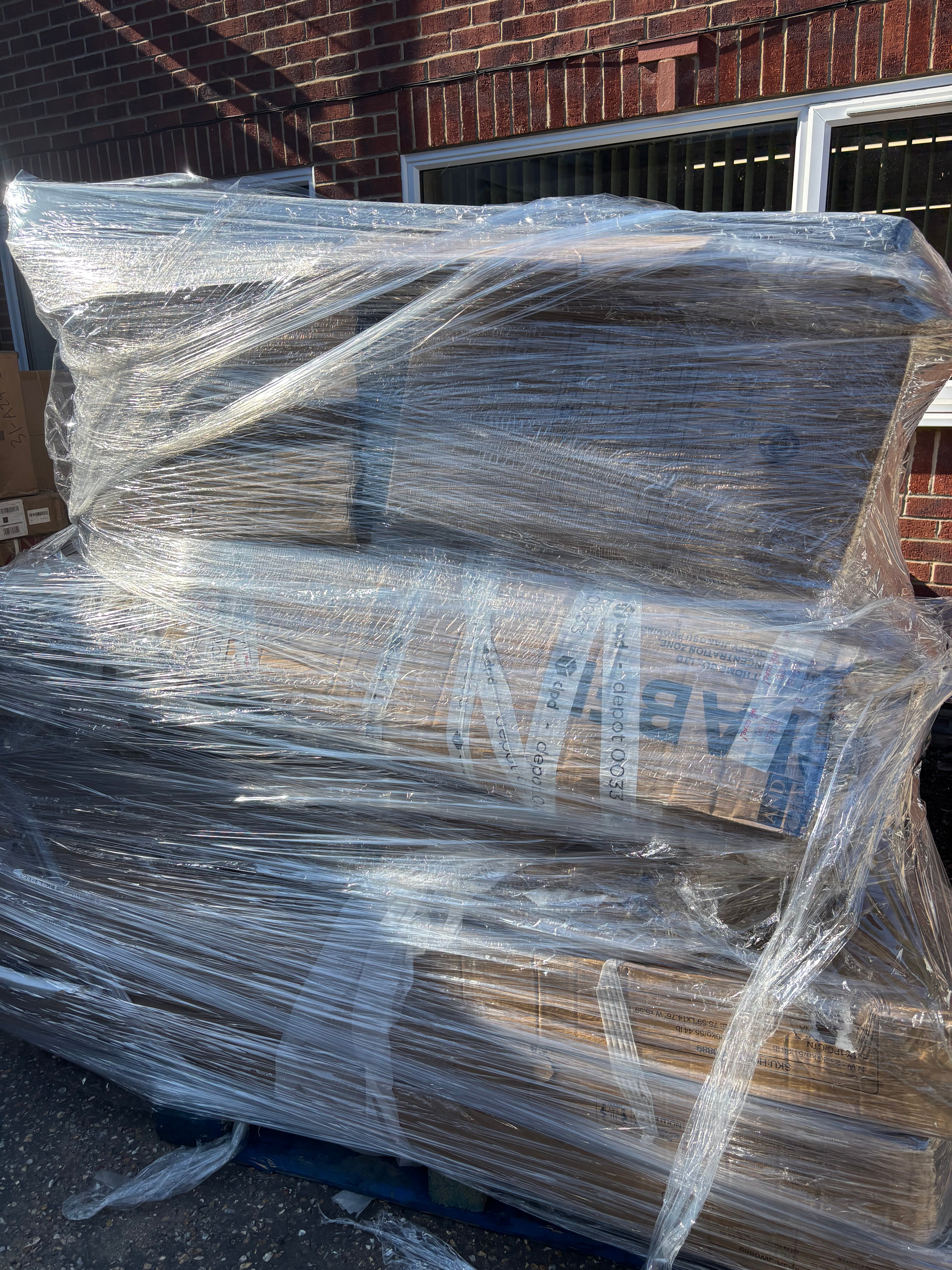 AMAZON MEGA DEAL PALLETS