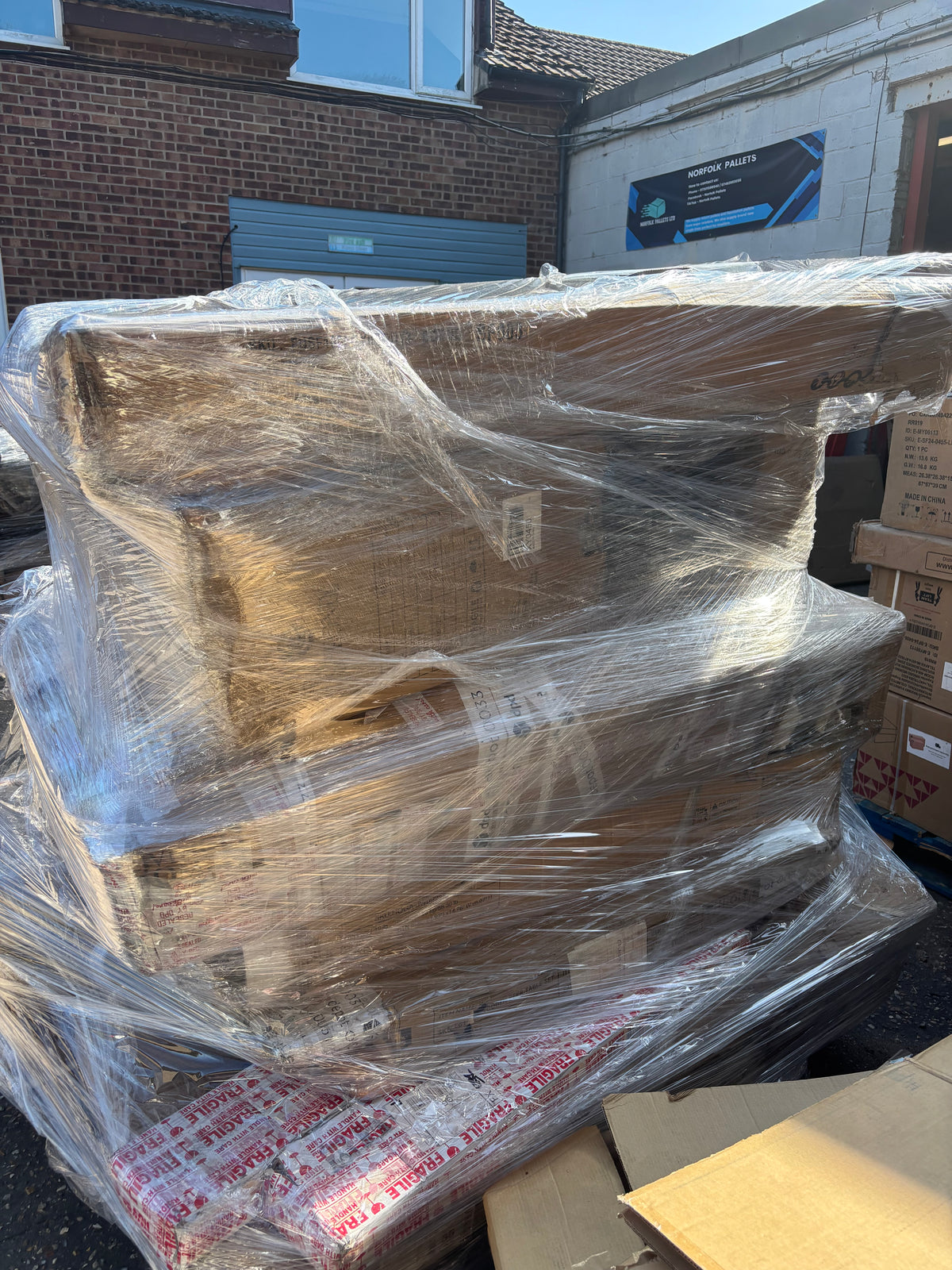 AMAZON MEGA DEAL PALLETS