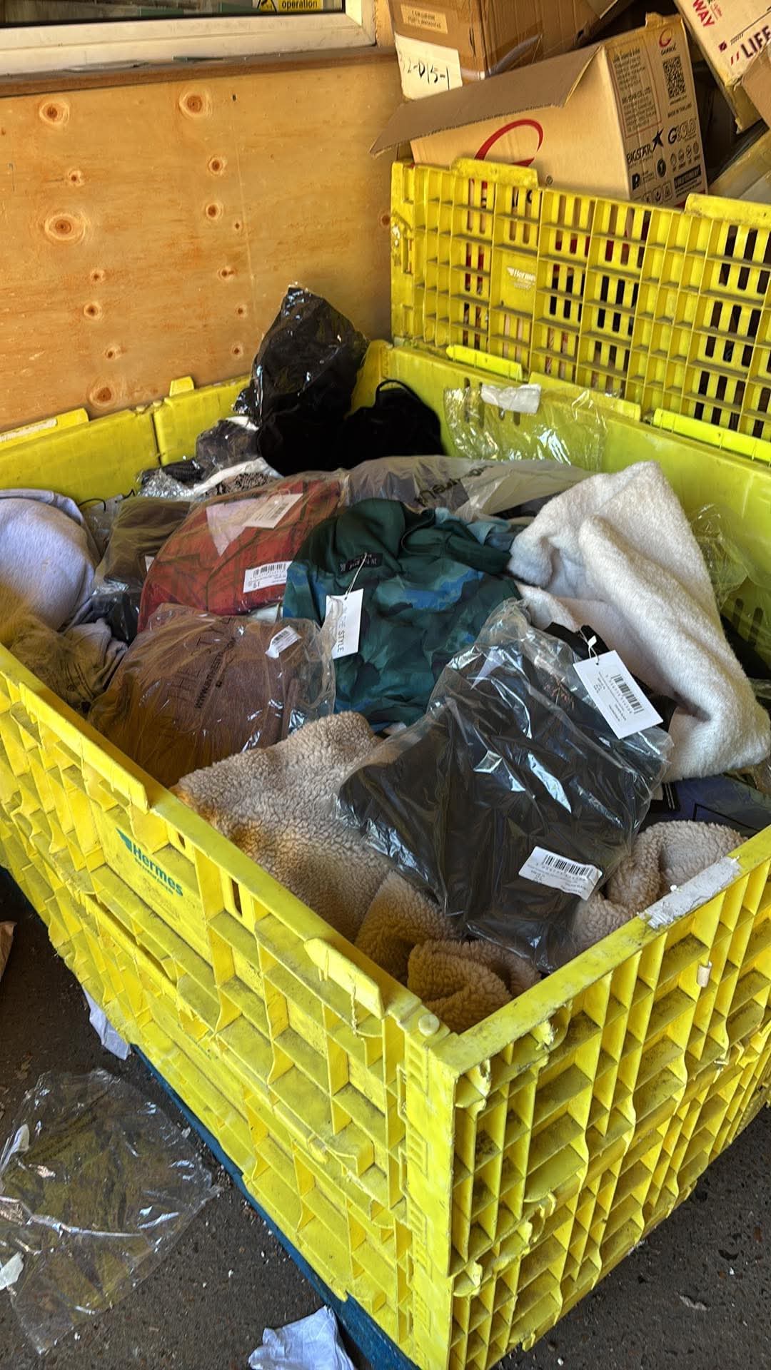 Clothing pallet